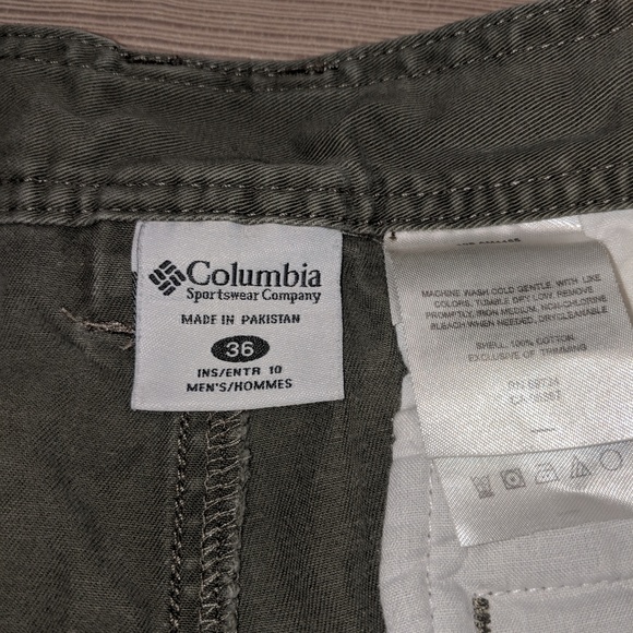 Army Green Columbia Cargo Shorts - Picture 5 of 5